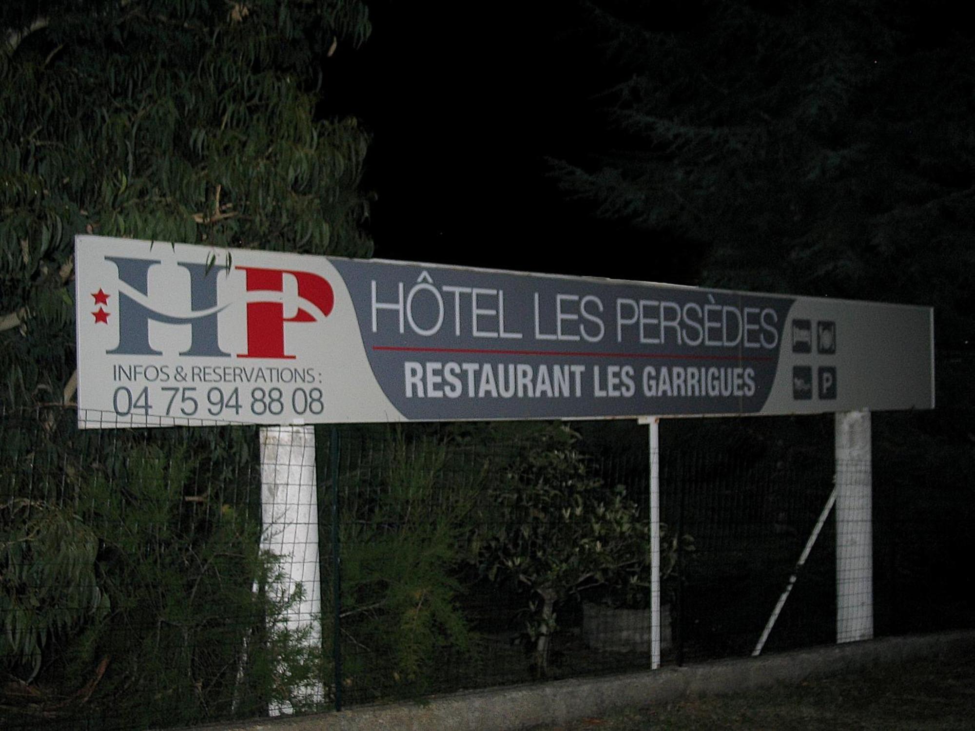 Hotel Les Persedes Lavilledieu  Exteriör bild